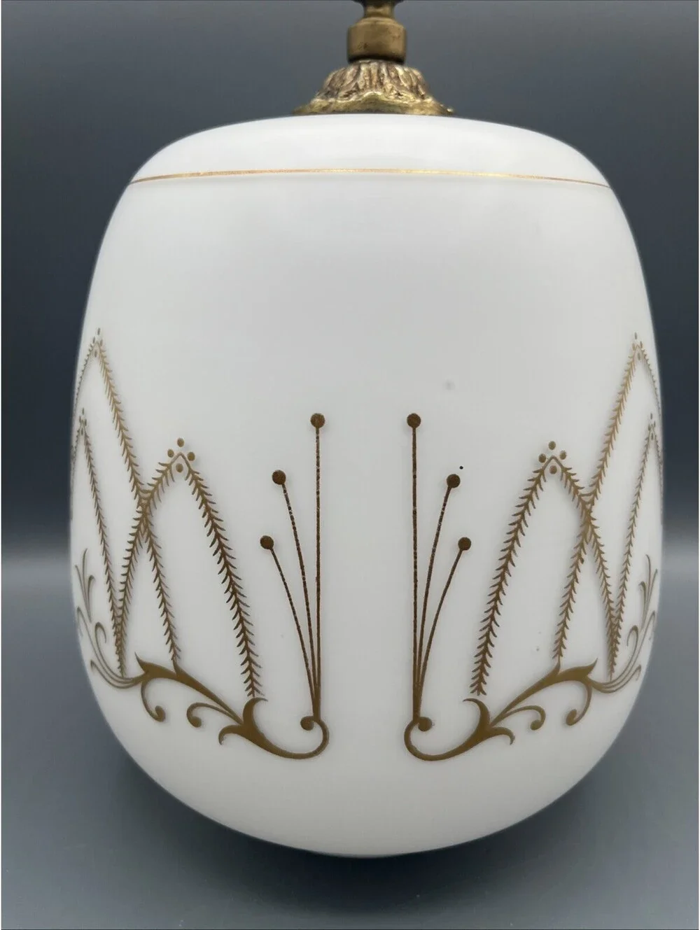 N/A elegant vintage